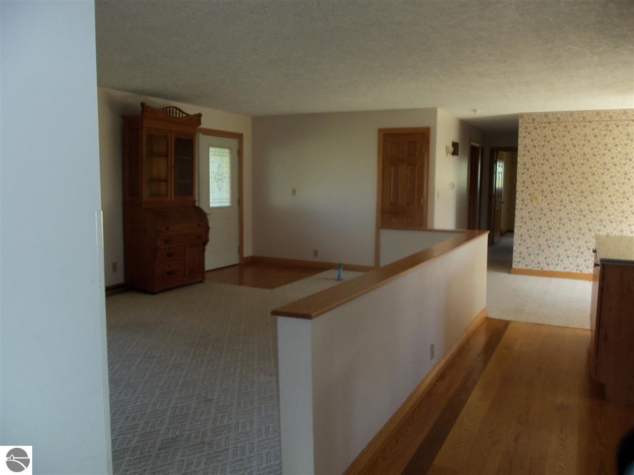 10960 East Wolfe Road Wheeler, MI 48662 - Photo 6 of 40 1790865-5.JPG