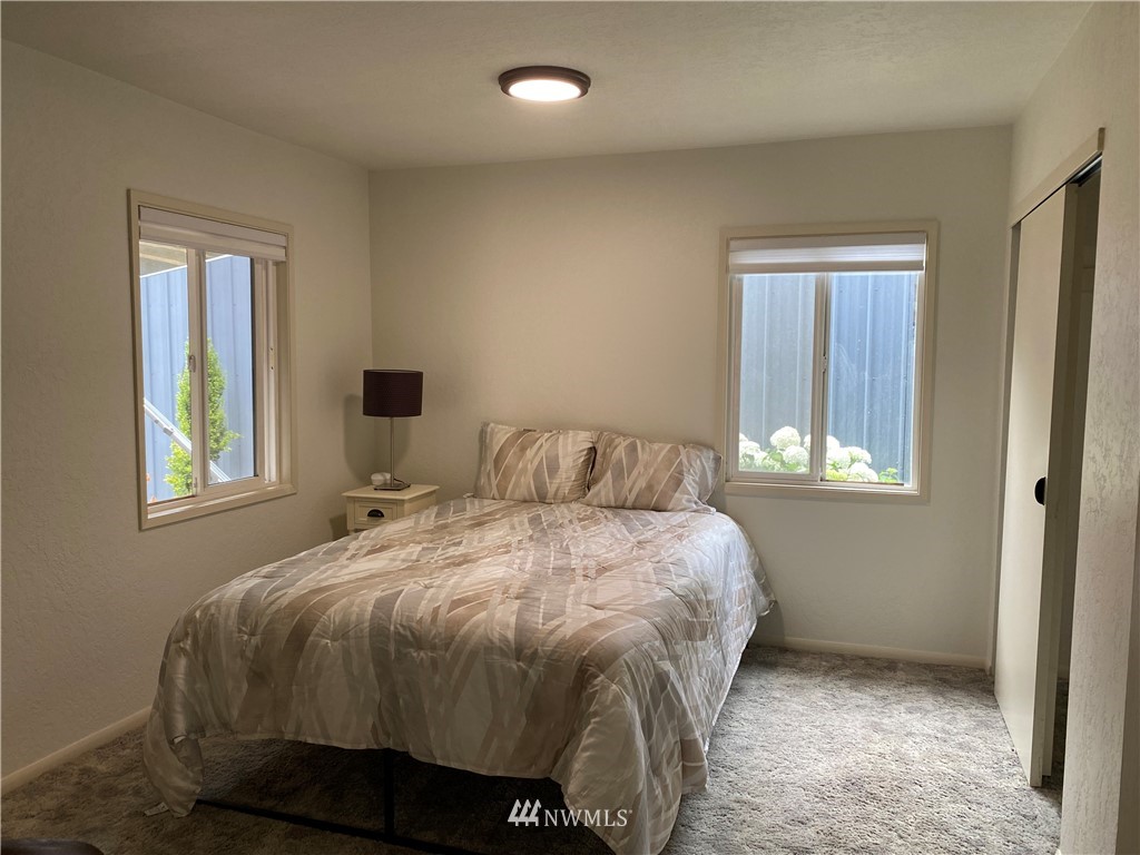 1200 Southeast Deep Lake Road Port Orchard, WA 98367 - Photo 13 of 28 Gallery Image 13
