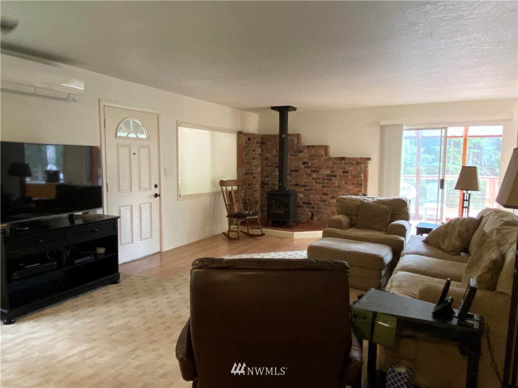 1200 Southeast Deep Lake Road Port Orchard, WA 98367 - Photo 17 of 28 Gallery Image 17