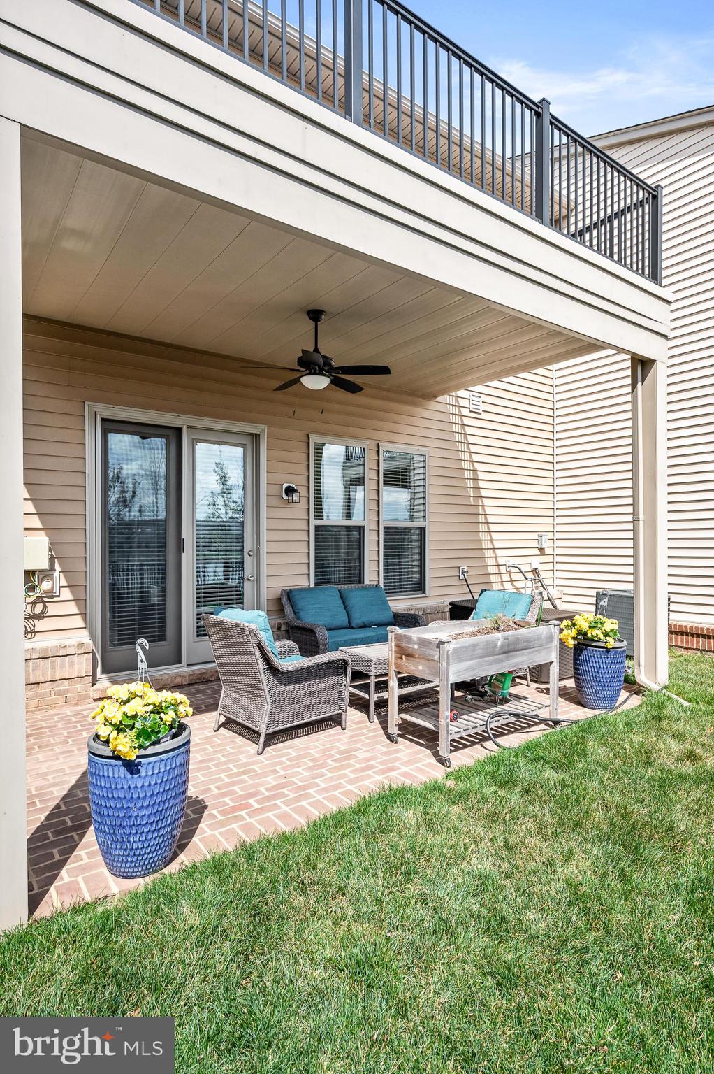 42791 Macbeth Terrace Ashburn, VA 20148 - Photo 46 of 63 Rear Exterior