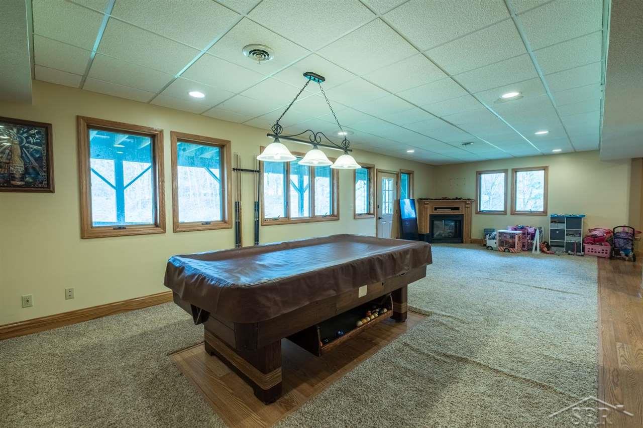 8117 North McKinley Road Flushing, MI 48433 - Photo 16 of 55 50074224-15.JPG