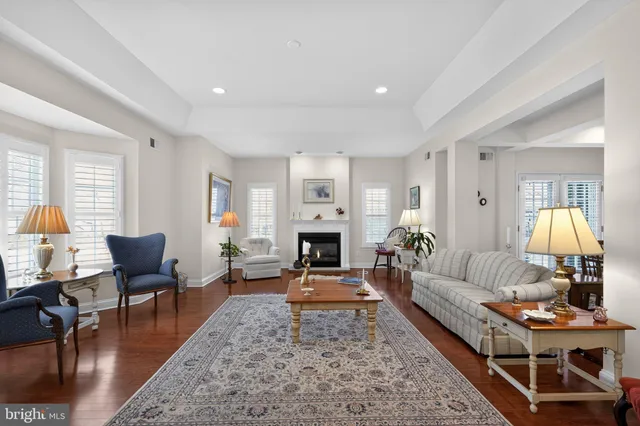 $675,000 | 2 Conifer Court, Princeton, NJ 08540