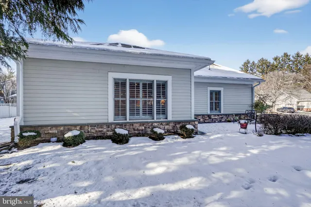 $675,000 | 2 Conifer Court, Princeton, NJ 08540