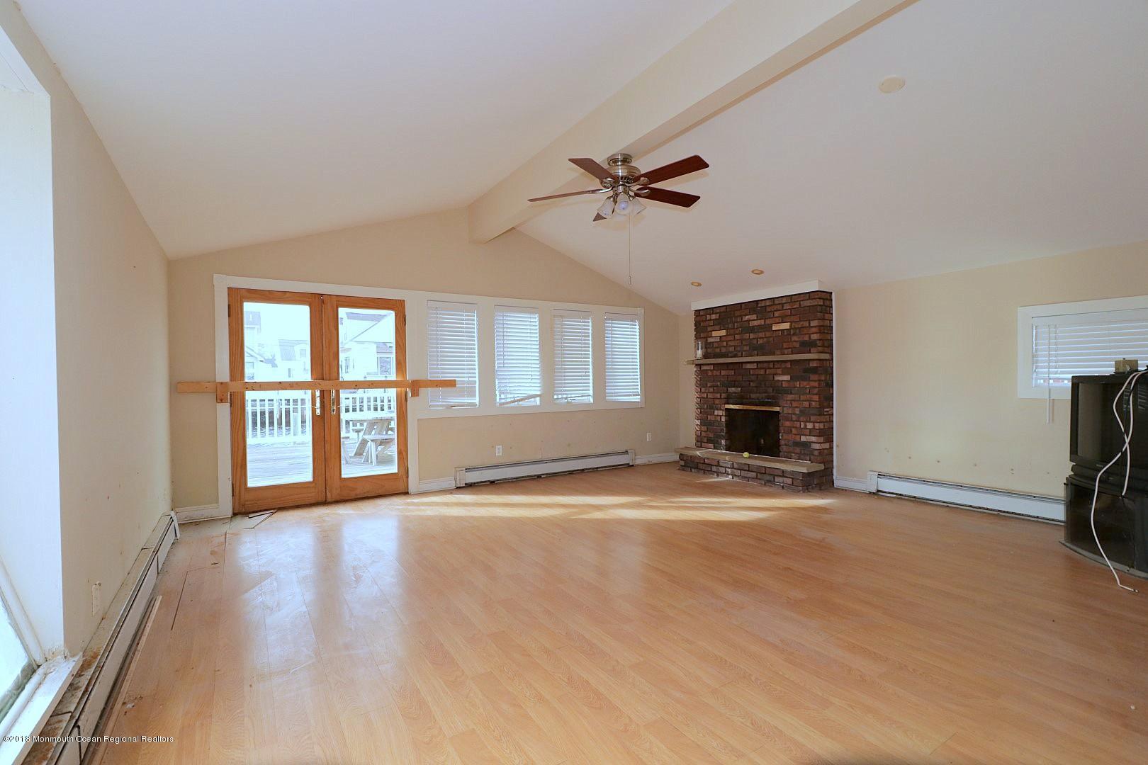19 Compass Road Waretown, NJ 08758 - Photo 19 of 28 IMG_1200