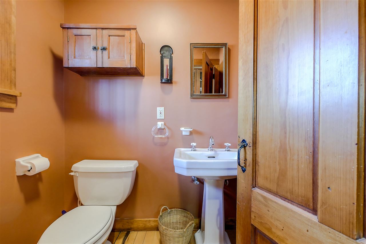 305 Old Sharon Road Peterborough, NH 03458 - Photo 26 of 40