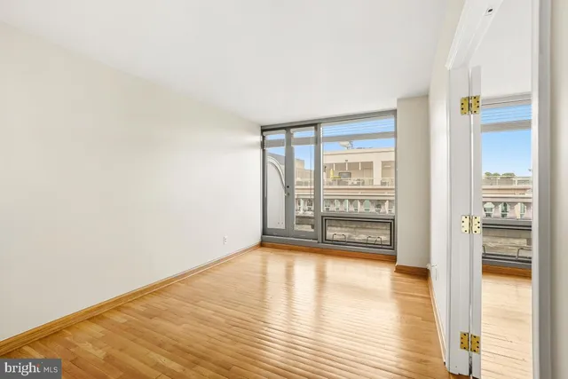 $2,650 | 801 Pennsylvania Avenue Northwest, Unit PH06, Washington, DC 20004