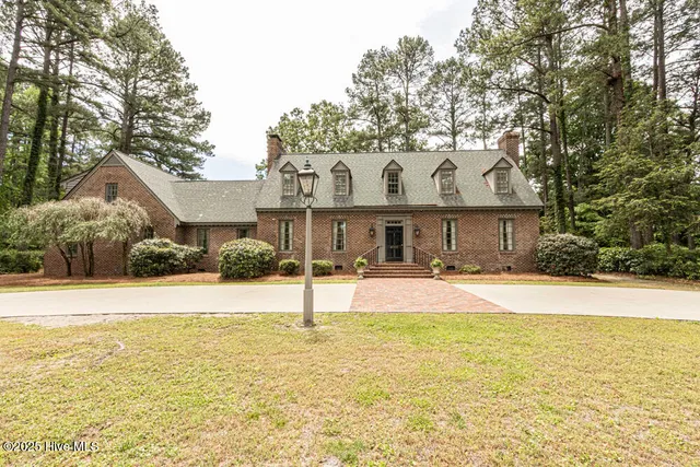 $515,000 | 4001 Lochinvar Lane, Rocky Mount, NC 27804