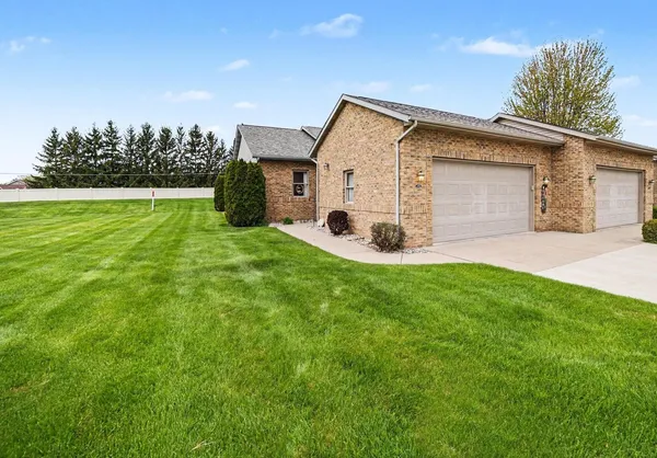 $275,000 | 2770 Sable Court, Unit 3, Mount Pleasant, MI 48858