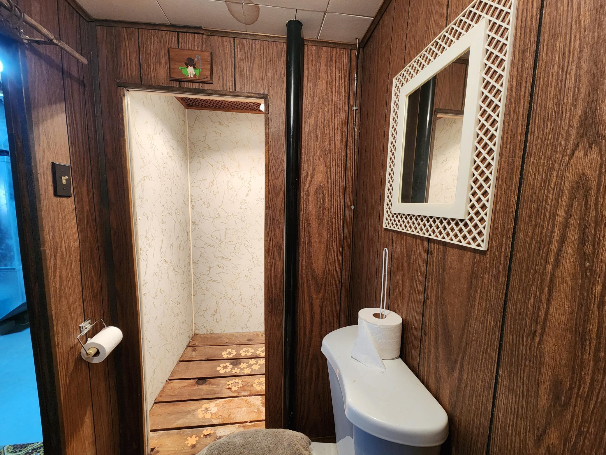 105 East Hawthorne Street Albert Lea, MN 56007 - Photo 36 of 44