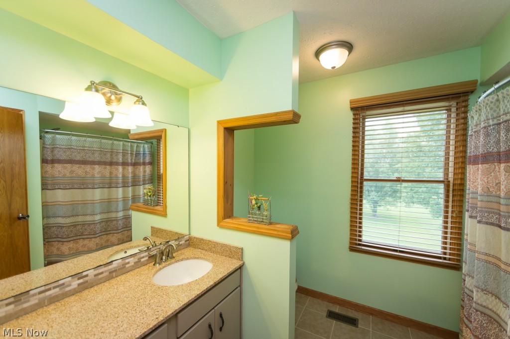 12070 New London Eastern Road Homerville, OH 44235 - Photo 10 of 18 Gallery Image 10