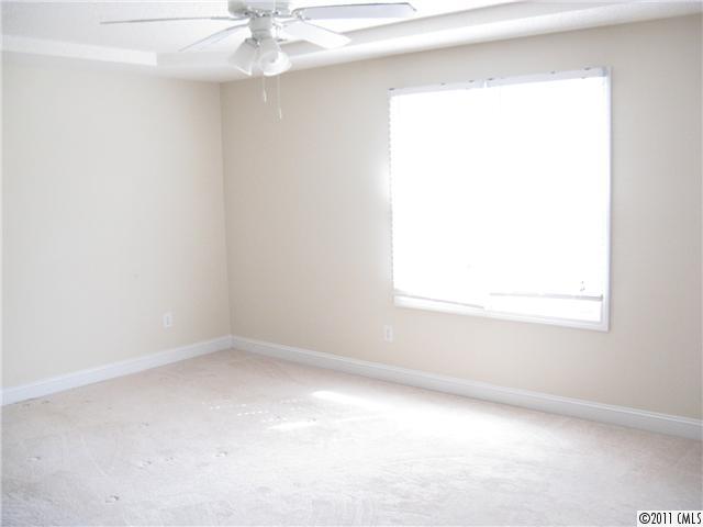 729 Maple Ridge Circle, Unit 255 Salisbury, NC 28147 - Photo 7 of 11 Gallery Image 7