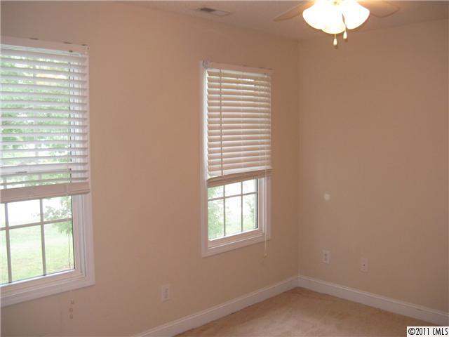 729 Maple Ridge Circle, Unit 255 Salisbury, NC 28147 - Photo 9 of 11 Gallery Image 9