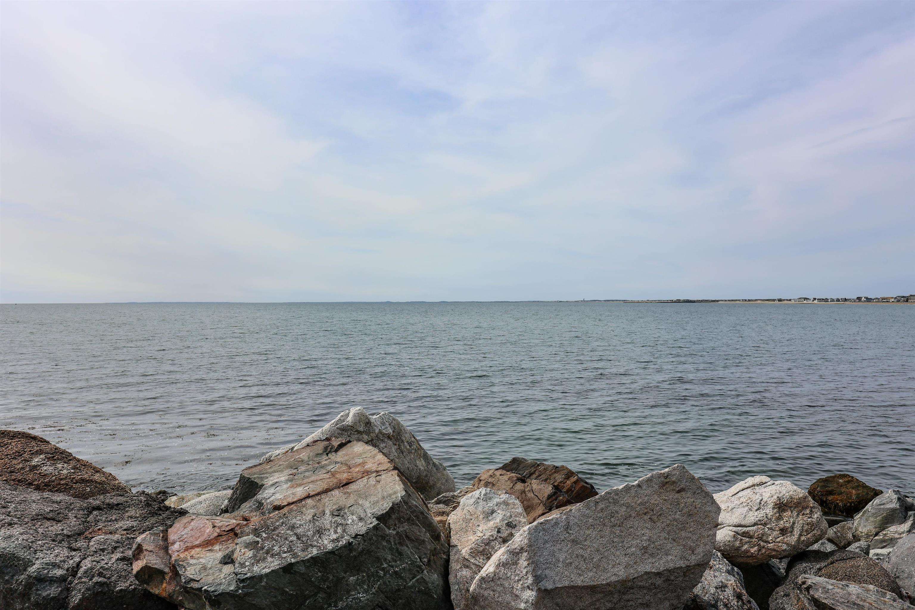 504 Ocean Boulevard, Unit 9 Hampton, NH 03842 - Photo 3 of 40