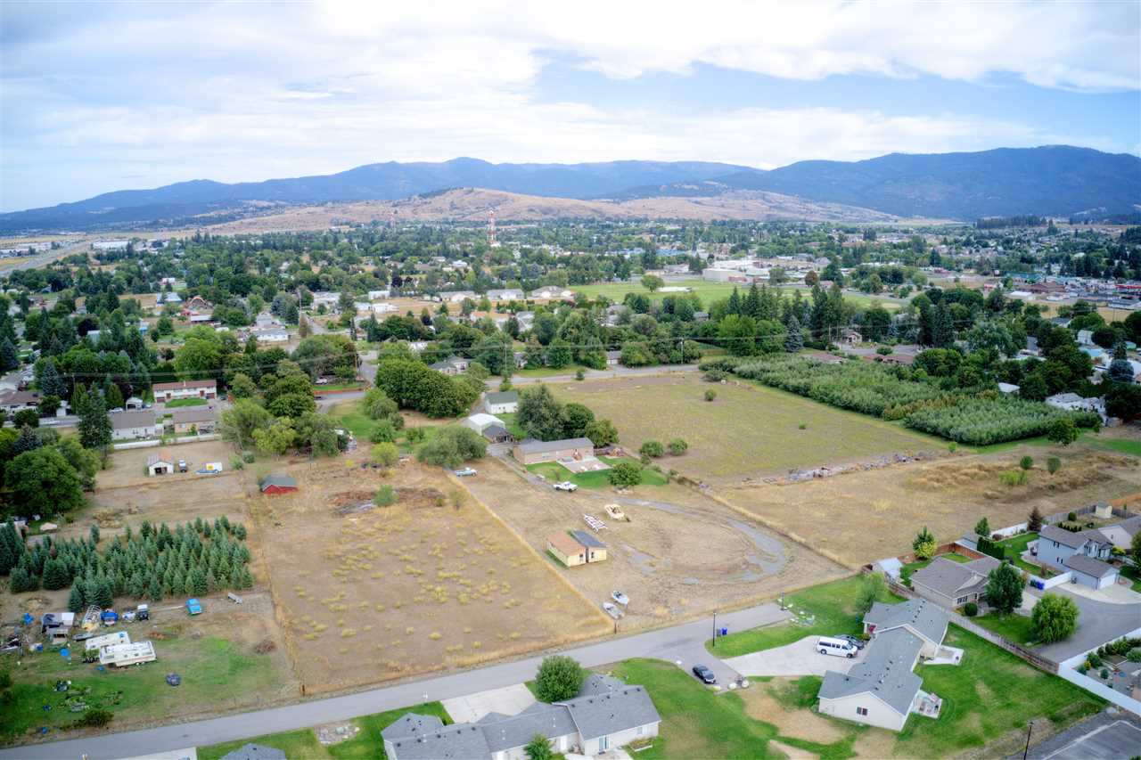 623 North Flora Road Spokane Valley, WA 99037 - Photo 16 of 20