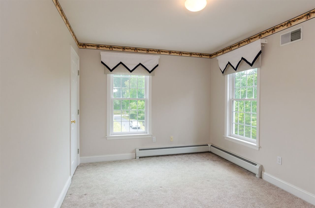 21 Seaverns Bridge Road Merrimack, NH 03054 - Photo 19 of 32 Gallery Image 19