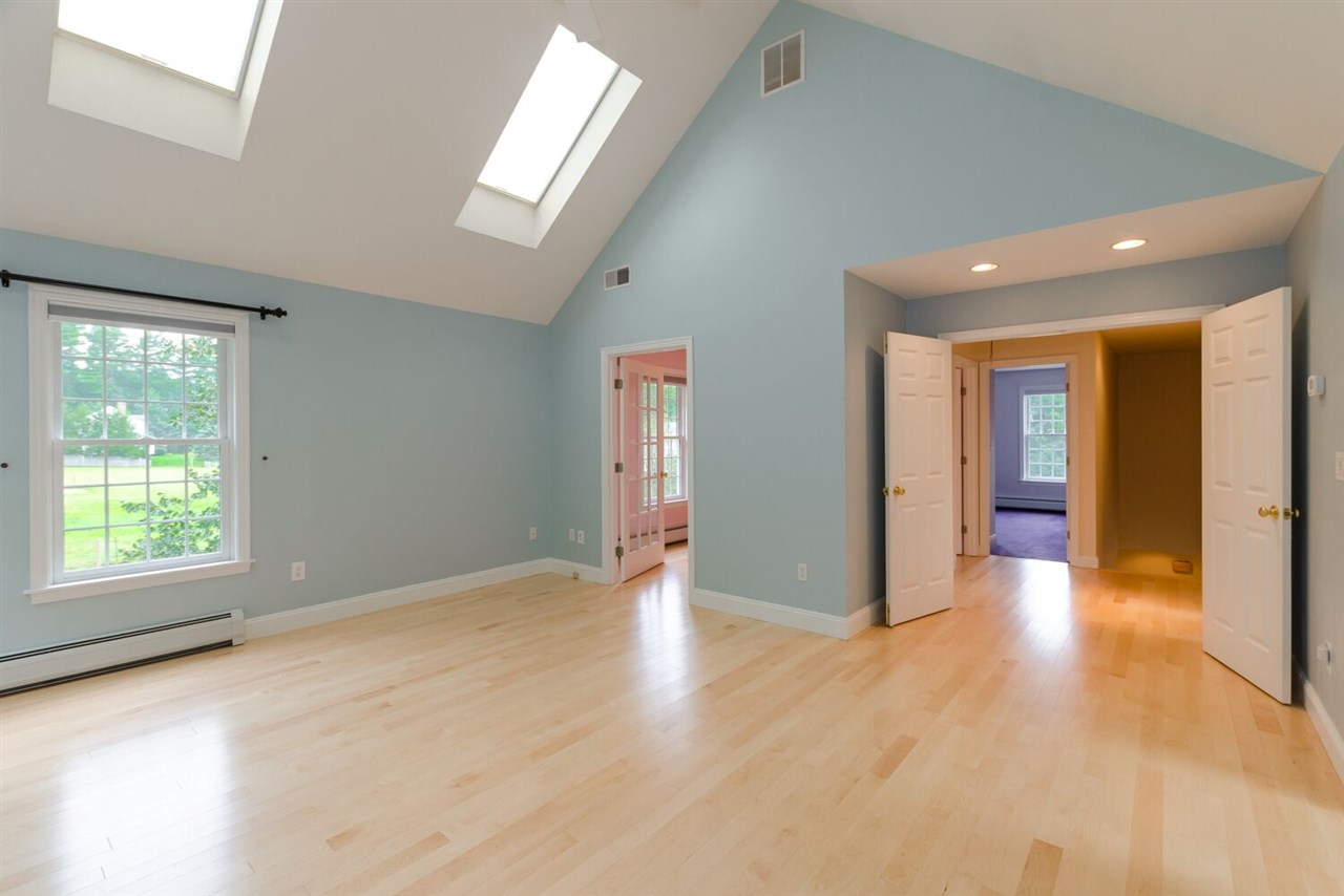 21 Seaverns Bridge Road Merrimack, NH 03054 - Photo 23 of 32 Gallery Image 23