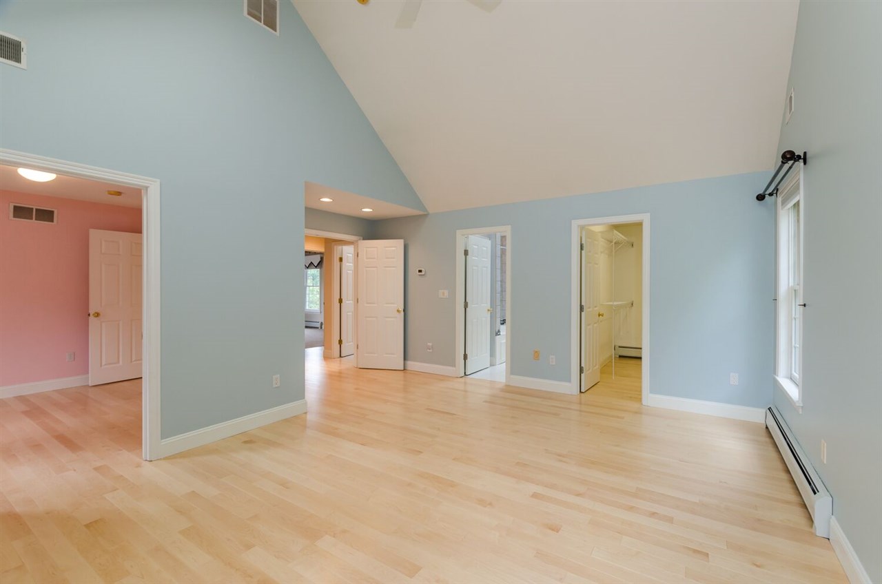 21 Seaverns Bridge Road Merrimack, NH 03054 - Photo 24 of 32 Gallery Image 24