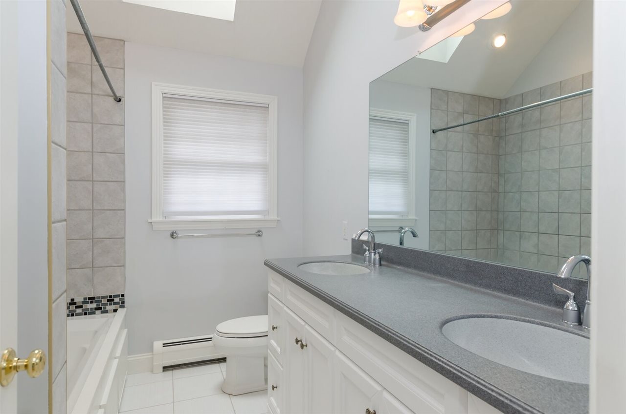 21 Seaverns Bridge Road Merrimack, NH 03054 - Photo 25 of 32 Gallery Image 25