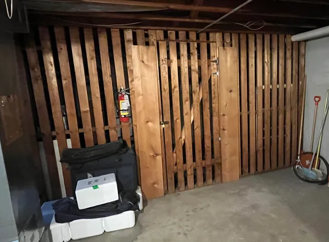 $199,900 | 1039 Randolph Street, Unit 1W, Oak Park, IL 60302