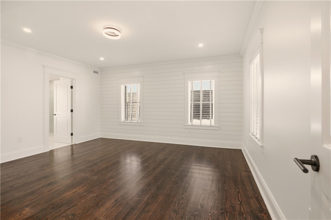 5 Dresser Street Newport, RI 02840 - Photo 28 of 50