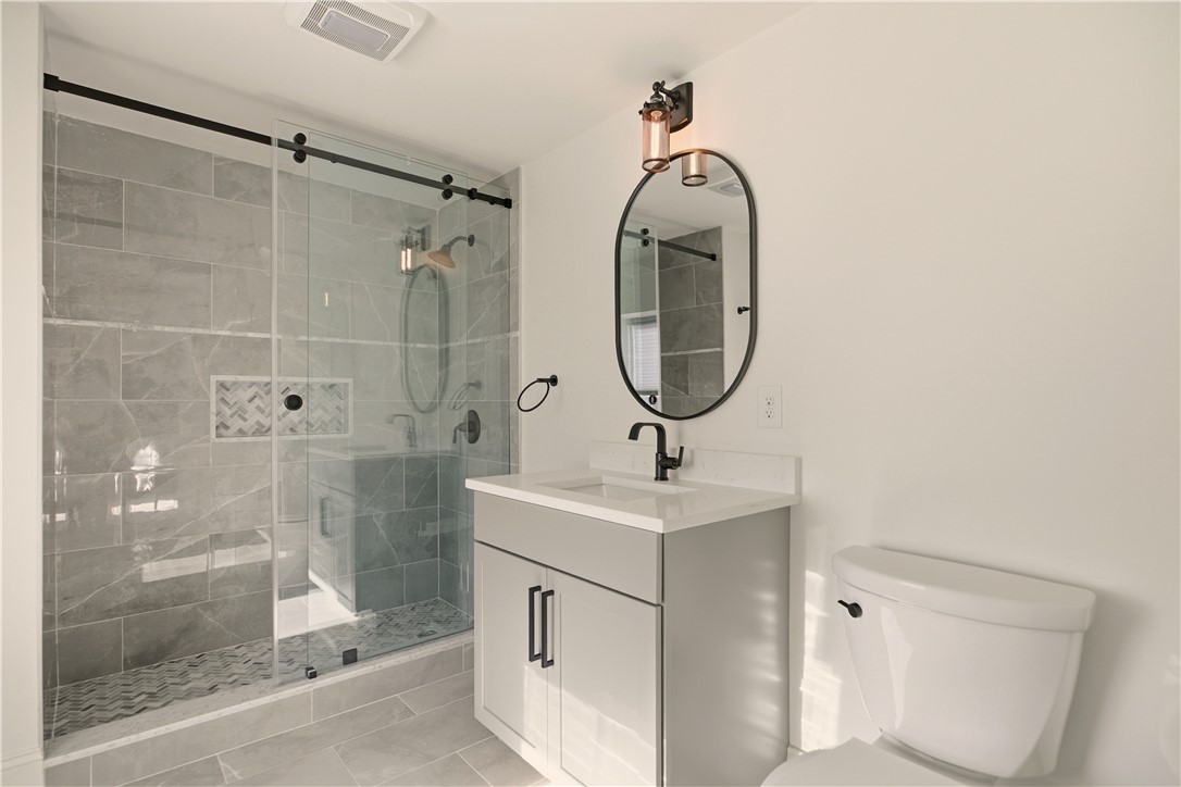 5 Dresser Street Newport, RI 02840 - Photo 29 of 50