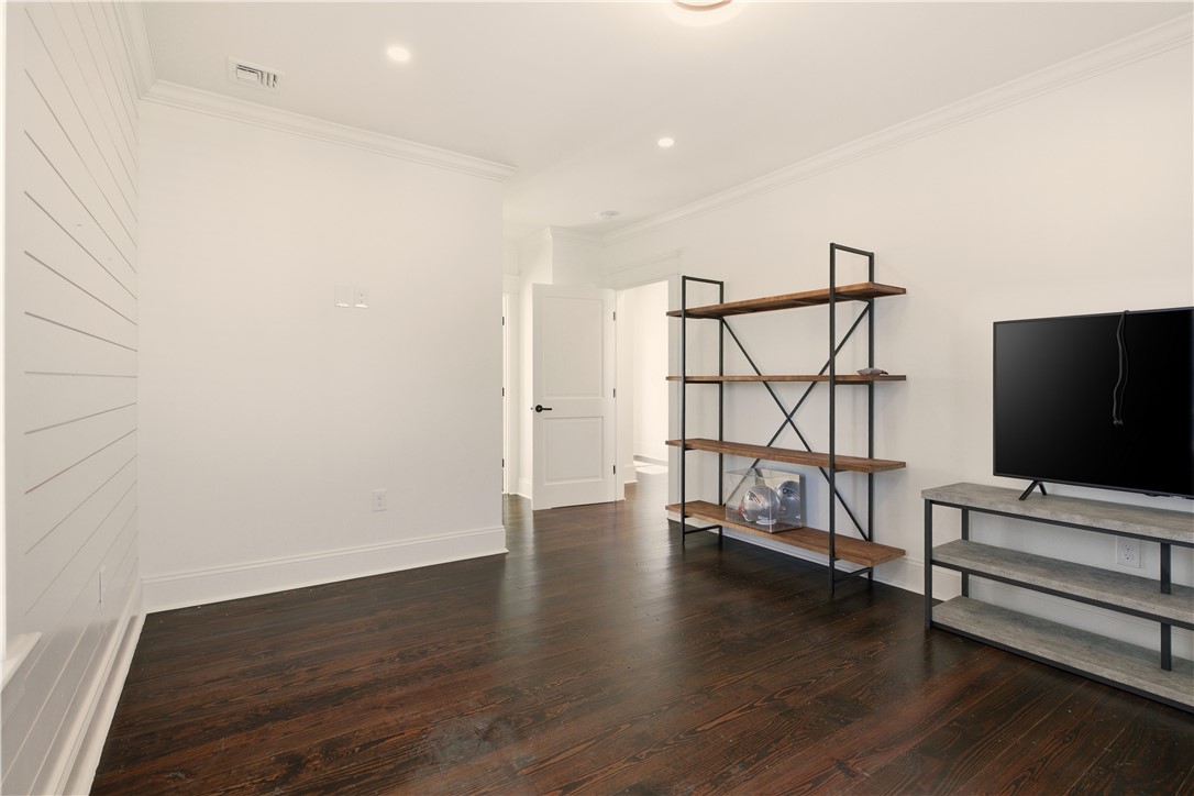 5 Dresser Street Newport, RI 02840 - Photo 30 of 50