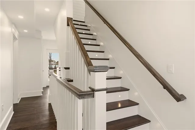 $3,300,000 | 5 Dresser Street, Newport, RI 02840