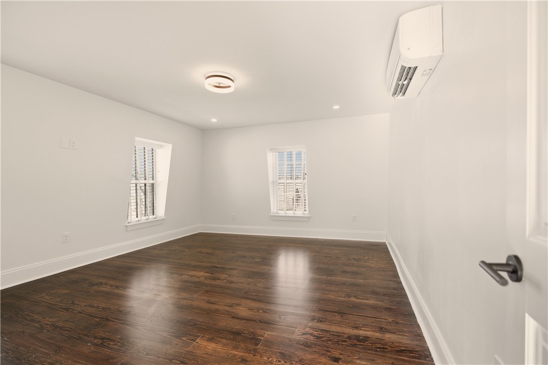 5 Dresser Street Newport, RI 02840 - Photo 39 of 50