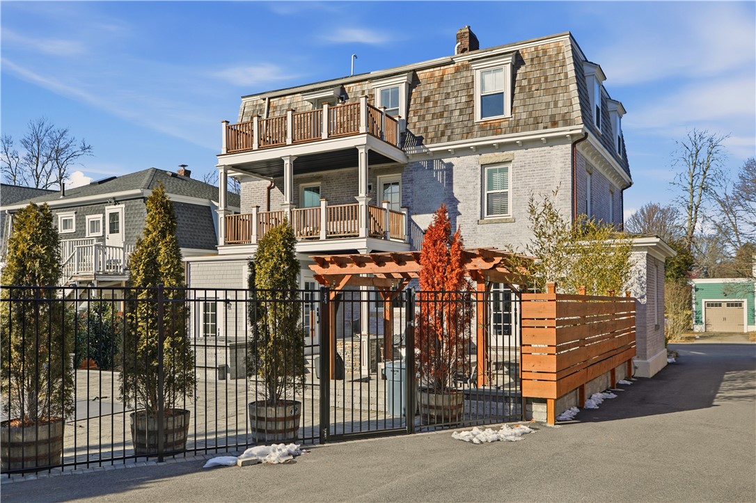 5 Dresser Street Newport, RI 02840 - Photo 42 of 50