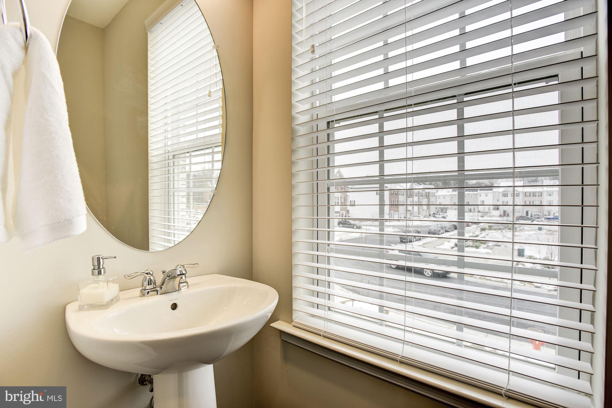 964 Winter Run Road Baltimore, MD 21220 - Photo 15 of 38 Powder Room