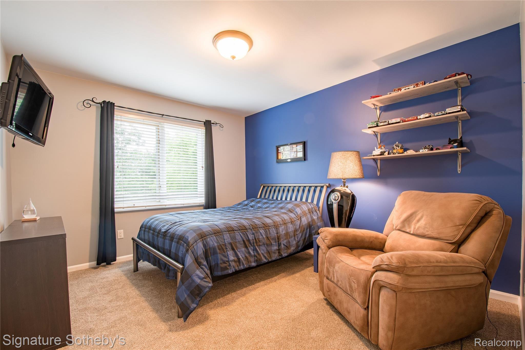 745 West Ridge Court Lake Orion, MI 48359 - Photo 35 of 44 Second view of bedroom four