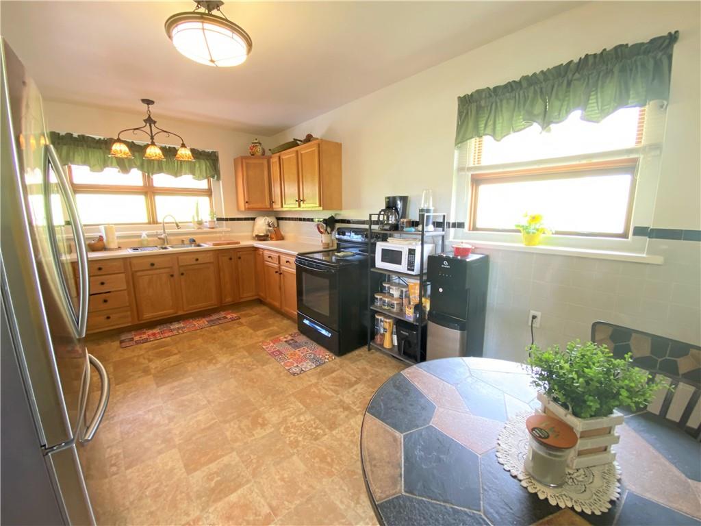 301 West Main Street Rural Valley, PA 16249 - Photo 3 of 19