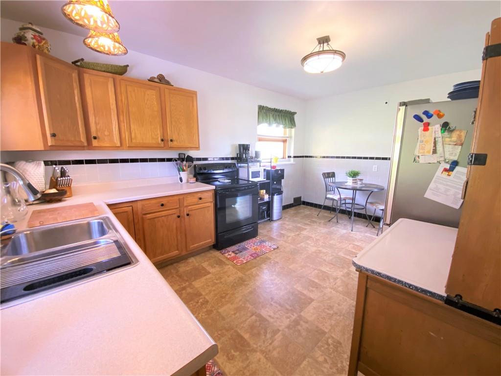 301 West Main Street Rural Valley, PA 16249 - Photo 7 of 19