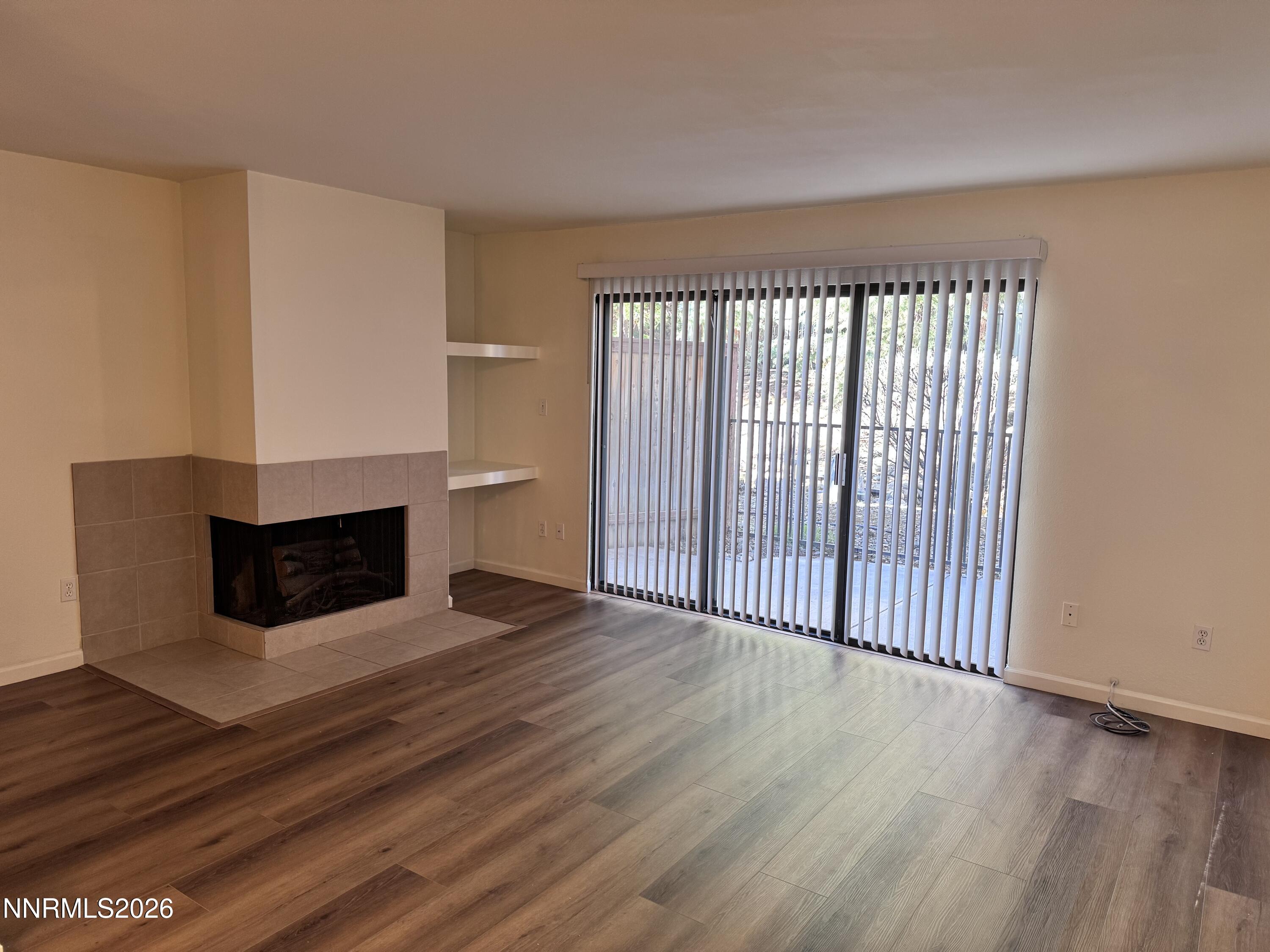 3012 Eastshore Place Reno, NV 89509 - Photo 11 of 32 Living Room #3