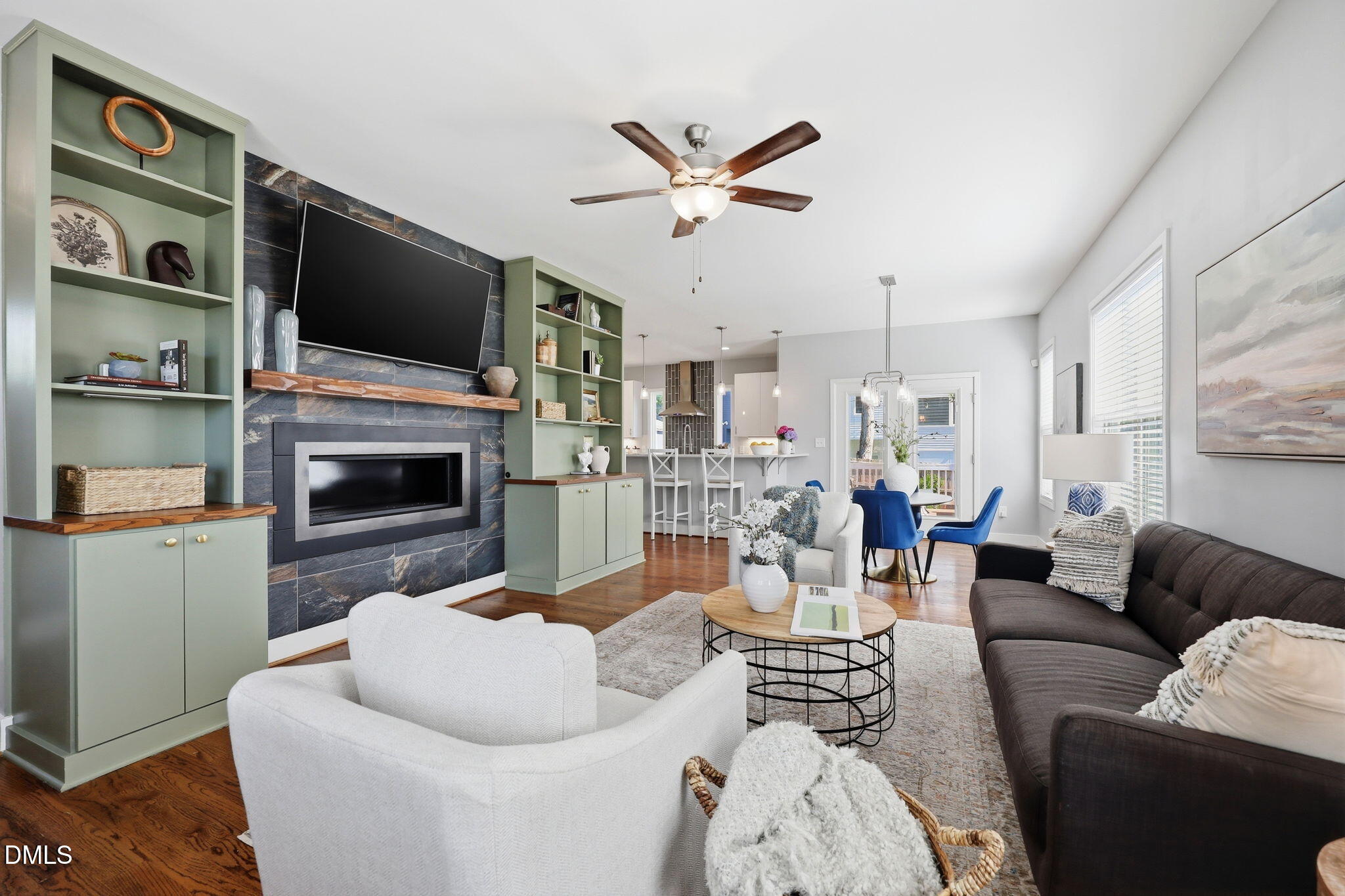 533 Bragg Street Raleigh, NC 27601 - Photo 6 of 33 12-web-or-mls-IMG_2872