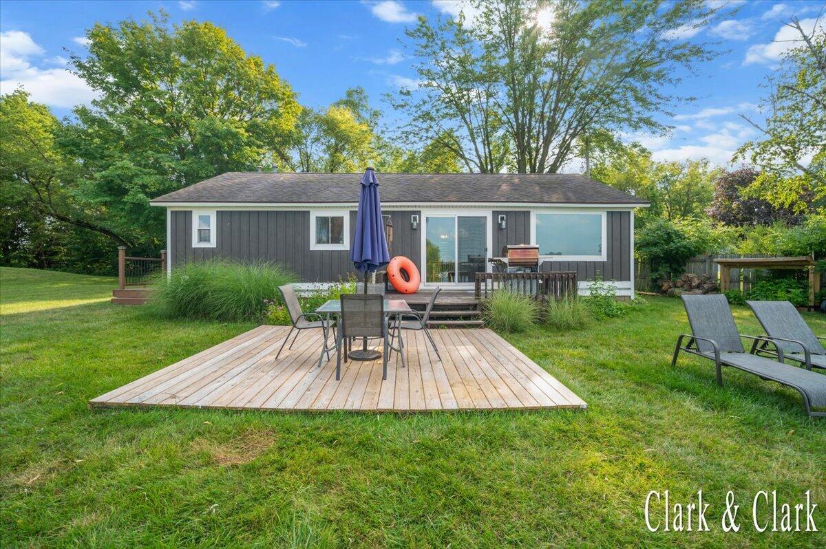 13300 West Stanton Road Trufant, MI 49347 - Photo 20 of 35 25-EXTERIOR 01A