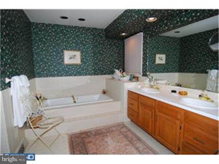 6 Pine Tree Court Reading, PA 19607 - Photo 14 of 21 Gallery Image 14