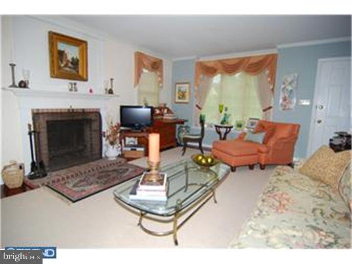 6 Pine Tree Court Reading, PA 19607 - Photo 8 of 21 Gallery Image 8