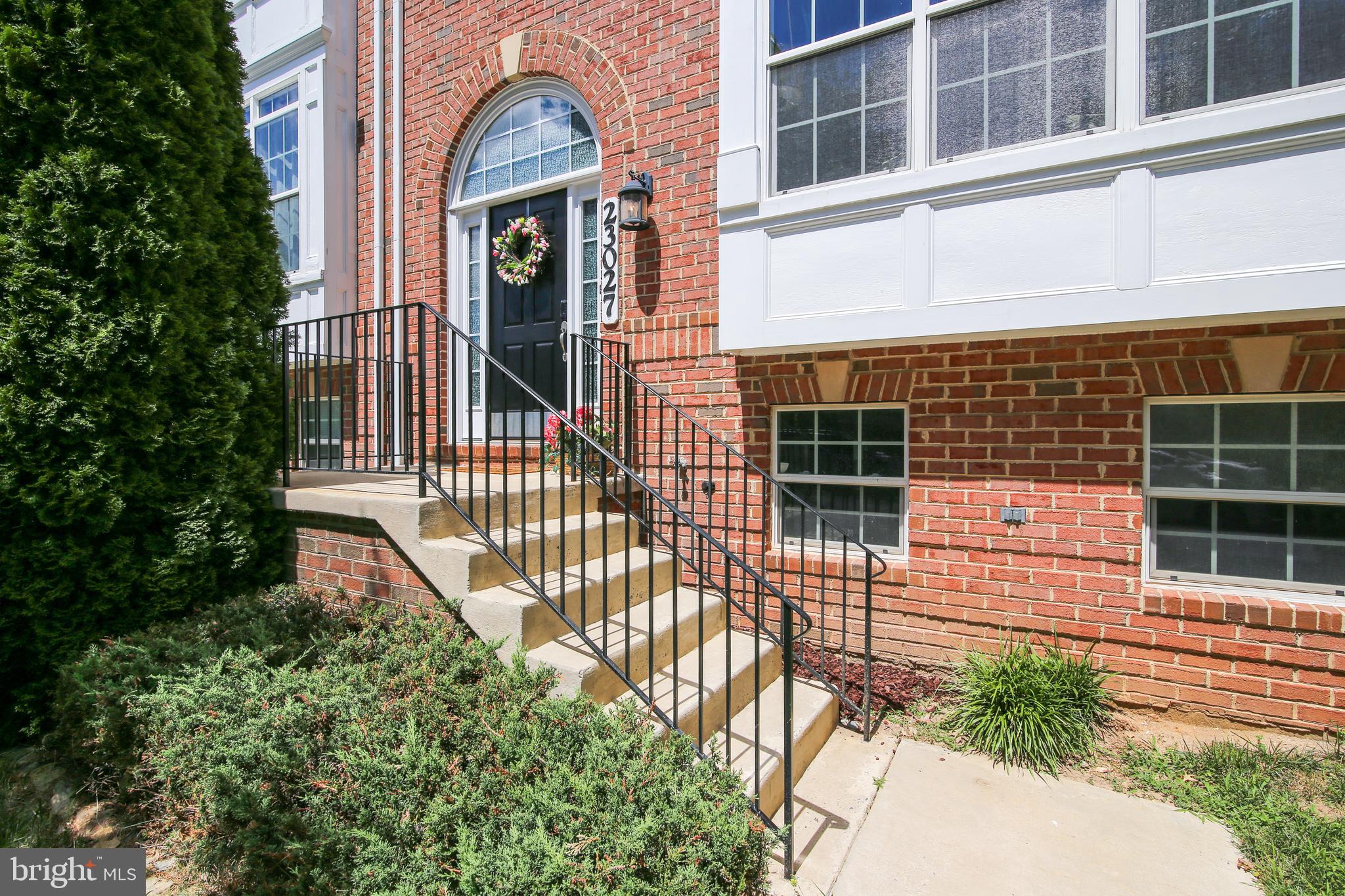 23027 Birch Mead Road Clarksburg, MD 20871 - Photo 10 of 71 Exterior stairs leading to front door