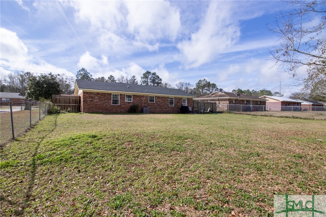 140 Glenn Bryant Road Hinesville, GA 31313 - Photo 15 of 47