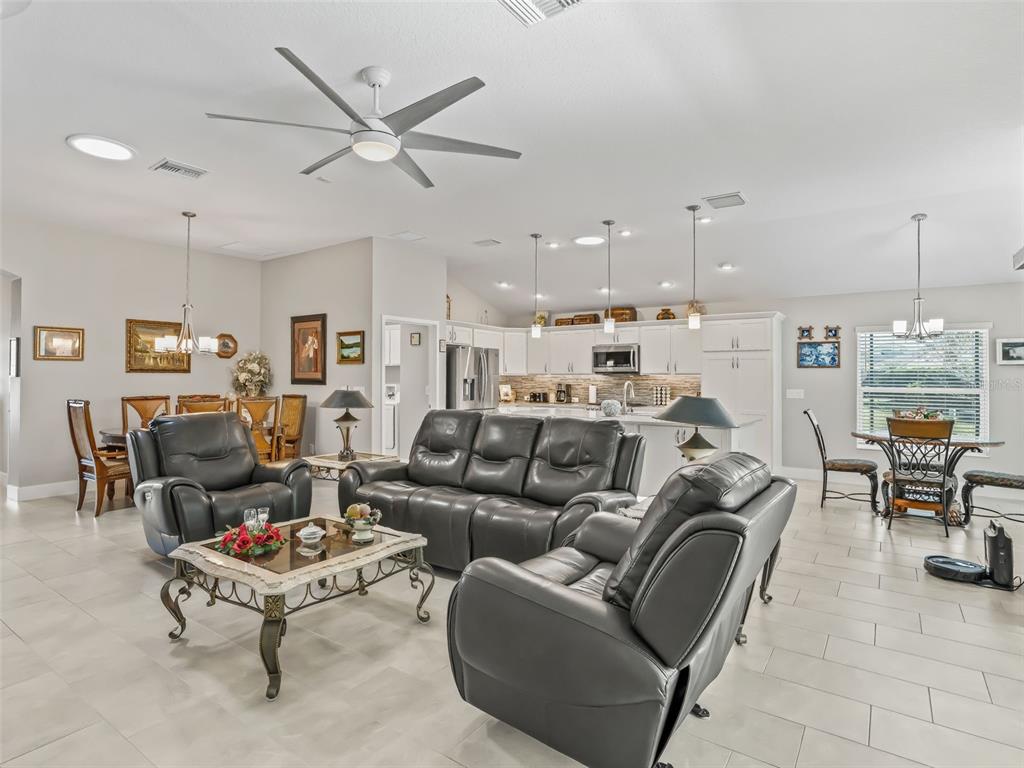 5885 Flint Loop The Villages, FL 34762 - Photo 16 of 68