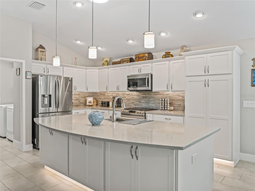 5885 Flint Loop The Villages, FL 34762 - Photo 21 of 68