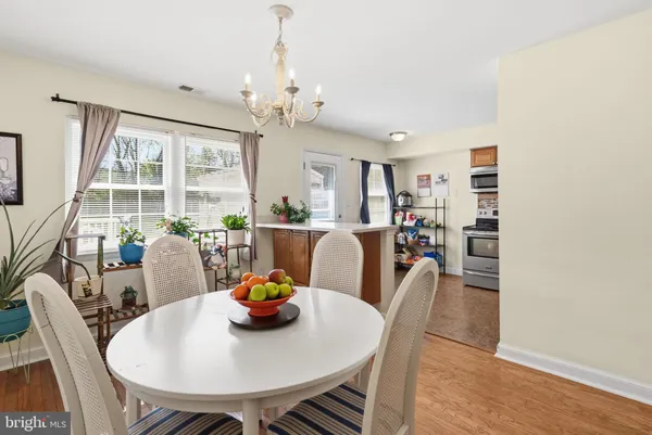 $2,200 | 628 Lancaster Court, Downingtown, PA 19335