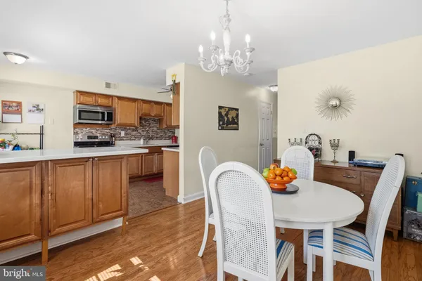 $2,200 | 628 Lancaster Court, Downingtown, PA 19335
