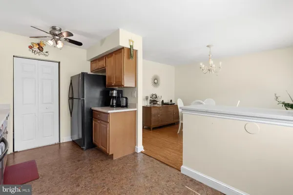 $2,200 | 628 Lancaster Court, Downingtown, PA 19335