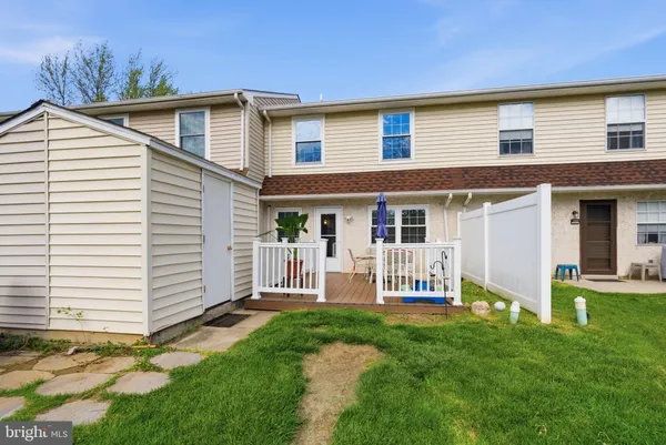 $2,200 | 628 Lancaster Court, Downingtown, PA 19335