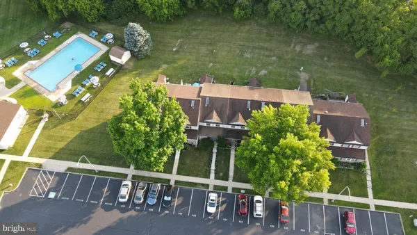 $2,200 | 628 Lancaster Court, Downingtown, PA 19335