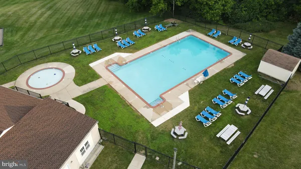 $2,200 | 628 Lancaster Court, Downingtown, PA 19335