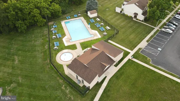 $2,200 | 628 Lancaster Court, Downingtown, PA 19335