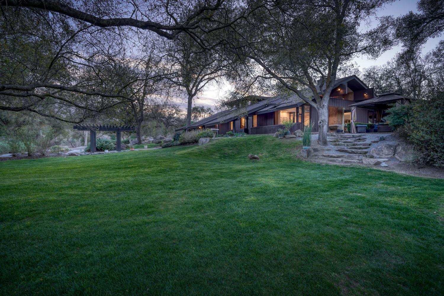 19425 Tollhouse Road Clovis, CA 93619 - Photo 2 of 92 Gallery Image 2